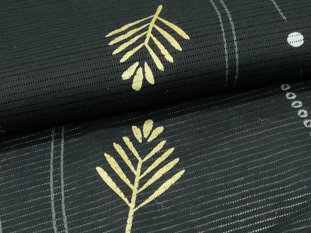 平和屋着物∴夏物　浴衣・小紋兼用　綿絽　よろけ縞舞葉文　黒地　金彩　綿　逸品　CABH1474ng