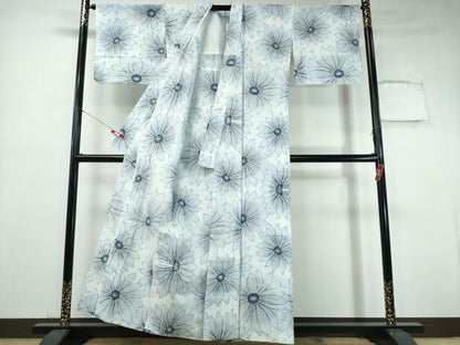 平和屋着物∴夏物　浴衣　注染　手縫い　舞花文　日本製　綿　逸品　CABH1550ng