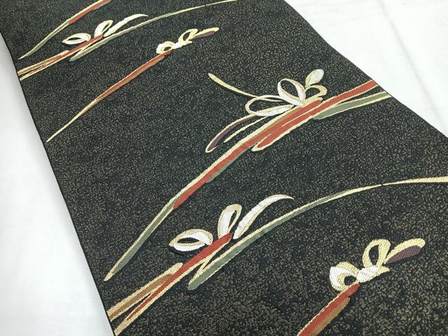 平和屋着物◎六通柄袋帯　舞花文　黒地　金糸　正絹　逸品　CABH1782nb