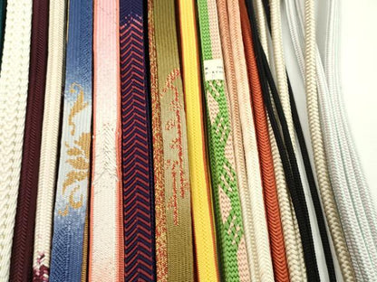 平和屋着物●和装小物　帯締め20本セット　高麗組　冠組　畝打組　笹浪組　奈良組　礼装用　金糸　未使用あり　逸品　CABH2013ju