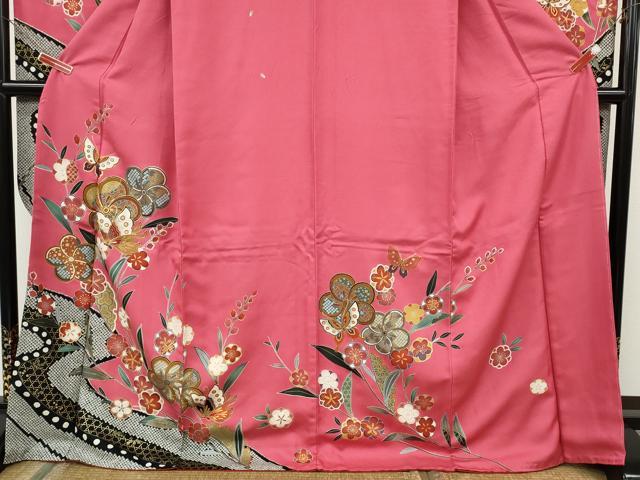 平和屋着物●豪華振袖　駒刺繍　舞蝶文　金彩　正絹　逸品　CABH2422ut