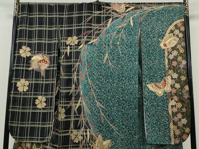 平和屋着物●豪華振袖　駒刺繍　花蝶丸文　金彩　正絹　逸品　CABH2428ut
