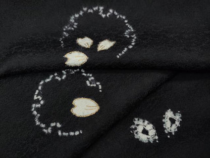 平和屋着物●上質な小紋　絞り　雪輪舞桜文　黒地　金彩　まるやま扱い　正絹　逸品　CABH2431ut