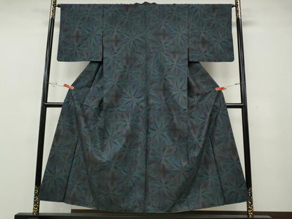 平和屋着物●本場大島紬　9マルキ　舞花文　正絹　逸品　CABH2453ut