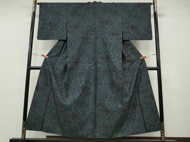 平和屋着物●本場大島紬　9マルキ　舞花文　正絹　逸品　CABH2453ut