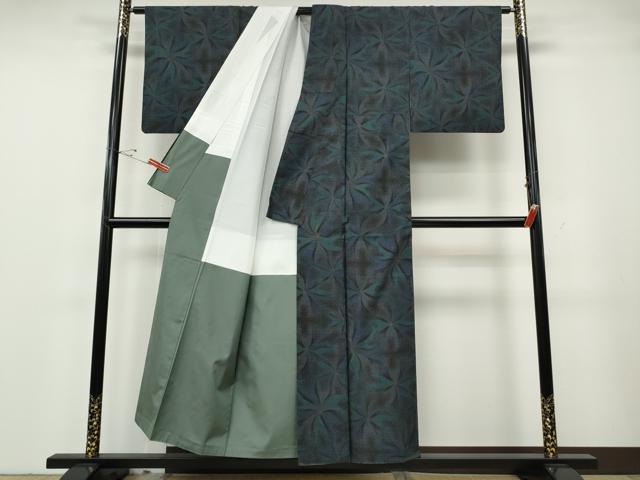 平和屋着物●本場大島紬　9マルキ　舞花文　正絹　逸品　CABH2453ut