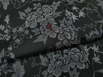 平和屋着物●本場大島紬　9マルキ　草花文　正絹　逸品　CABH2465ut