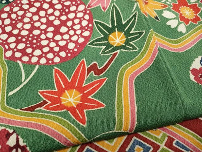 平和屋着物●和染紅型　栗山紅型　栗山吉三郎　訪問着　雲取り吉祥草花文　鬼しぼ縮緬　正絹　逸品　CABH2482ut