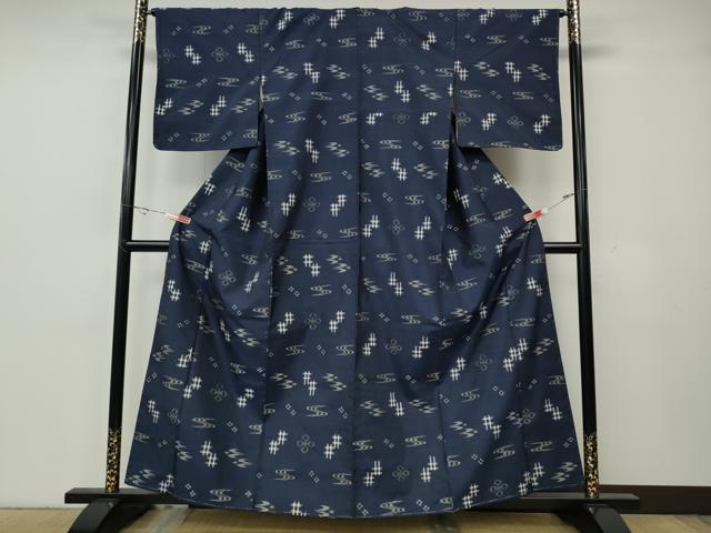 平和屋着物●本場琉球絣　正絹　逸品　CABH2495ut