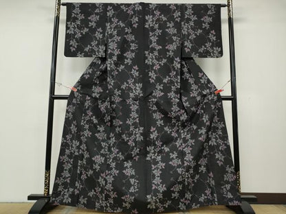 平和屋着物●本場大島紬　9マルキ　南天文　正絹　逸品　CABH2502ut