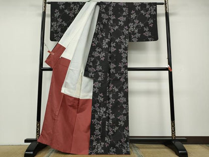 平和屋着物●本場大島紬　9マルキ　南天文　正絹　逸品　CABH2502ut