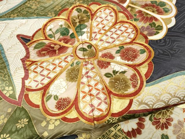 平和屋着物●豪華振袖　駒刺繍　舞花文　金彩　正絹　逸品　CABH2519ut