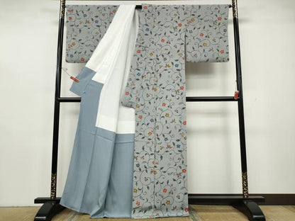 平和屋着物●上質な小紋　型染め　飛鳥花唐草舞蝶文　鬼しぼ縮緬　西武百貨店扱い　正絹　逸品　CABH2563ut
