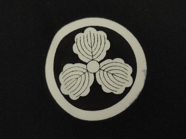 平和屋着物●男性　黒紋付・羽織セット　羽裏：風景人物文　正絹　逸品　CABH2596ut