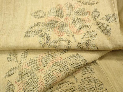 平和屋着物●本場結城紬　重要無形文化財　100亀甲　枝花文　飛び亀甲柄　正絹　逸品　CABH2621ut