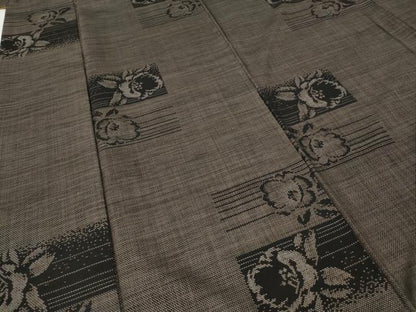平和屋着物●本場大島紬　9マルキ　舞花文　正絹　逸品　CABH2641ut