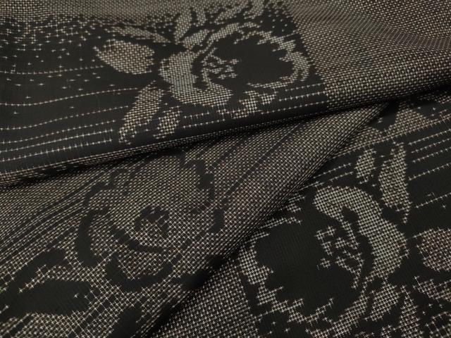 平和屋着物●本場大島紬　9マルキ　舞花文　正絹　逸品　CABH2641ut