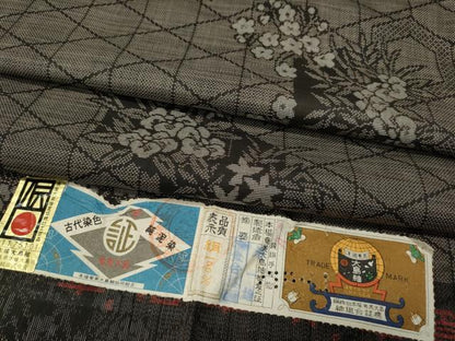 平和屋着物●本場大島紬　9マルキ　泥染め　亀甲花文　元一雄作　証紙付き　正絹　逸品　CABH2647ut