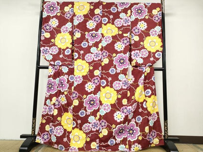 平和屋着物●小振袖　二尺袖　雪輪舞花文　洗える着物　未使用　CABH2726ut
