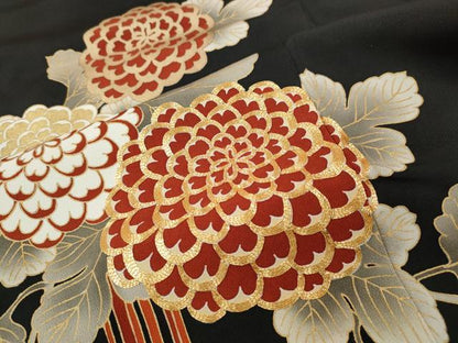 平和屋着物●豪華黒留袖　駒刺繍　枝花文　金彩　正絹　逸品　CABH2738ut