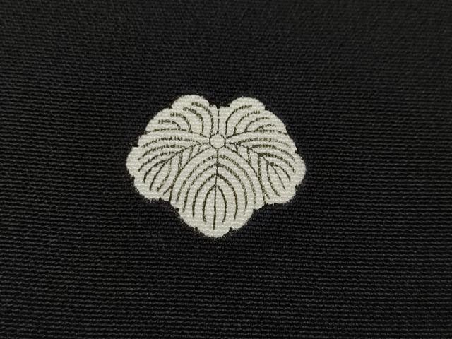 平和屋着物●豪華黒留袖　駒刺繍　枝花文　金彩　正絹　逸品　CABH2738ut