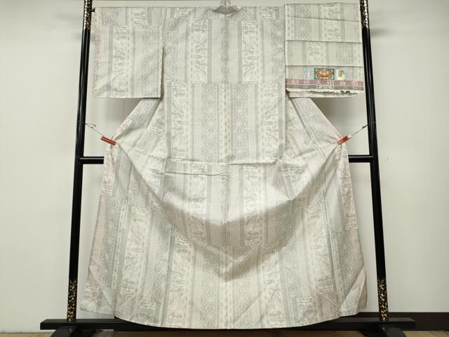 平和屋着物●本場大島紬　白大島　9マルキ　麻の葉吉祥間道　前田秀志作　証紙付き　正絹　逸品　CABH2747ut