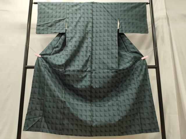 平和屋着物■本場大島紬　幾何学文　正絹　逸品　CABH3083oy