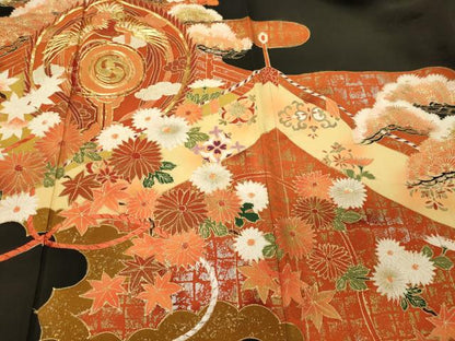 平和屋着物■豪華黒留袖　駒刺繍　鳳凰花松文　金銀彩　正絹　逸品　CABH3089oy