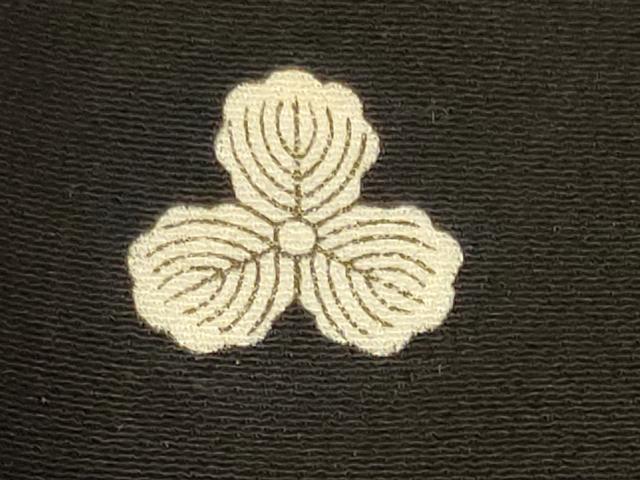 平和屋着物■豪華黒留袖　駒刺繍　菊　金彩　正絹　逸品　CABH3107oy