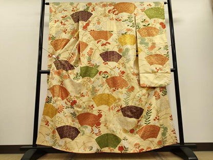平和屋着物■豪華振袖　駒刺繍　地紙草花文　金彩　正絹　逸品　CABH3108oy