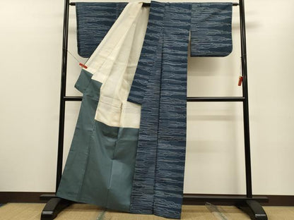 平和屋着物■上質な紬　幾何学文　正絹　逸品　未使用　CABH3116oy
