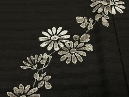 平和屋着物＃羽織　ろうけつ染　枝花文　黒地　正絹　逸品　CABH3229ua