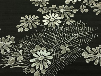 平和屋着物＃羽織　ろうけつ染　枝花文　黒地　正絹　逸品　CABH3229ua