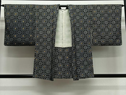 平和屋着物＃羽織　丸文　黒地　正絹　逸品　未使用　CABH3233ua