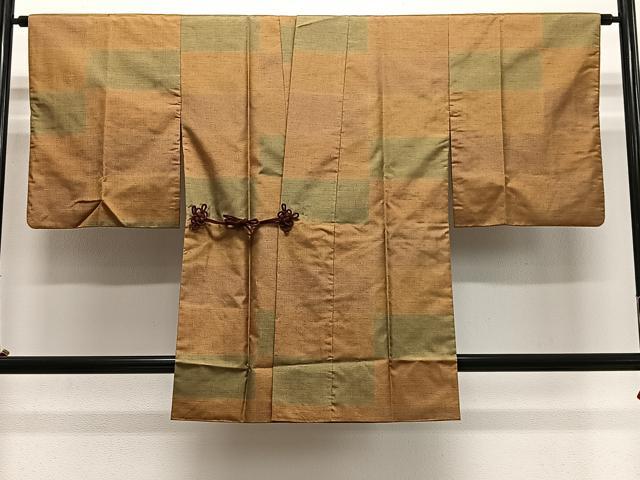 平和屋着物＃道中着　本場大島紬　変わり市松文様　正絹　逸品　CABH3237ua