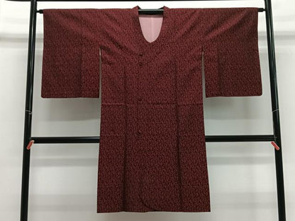 平和屋着物＃道行コート　雨コート　抽象文様　黒地　ロング丈　正絹　逸品　CABH3263ua