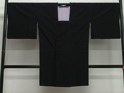 平和屋着物＃道行コート　輪奈織　黒地　正絹　逸品　CABH3273ua