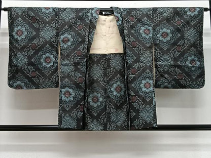 平和屋着物∞羽織　本場大島紬　割り込み絣　花菱文　正絹　逸品　未使用　CABH3277ua