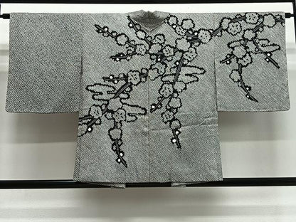 平和屋着物∞羽織　総絞り　枝梅文　黒地　正絹　逸品　CABH3286ua