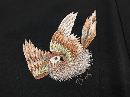 平和屋着物＃羽織　総刺繍　飛鳥文　黒地　金銀糸　正絹　逸品　CABH3301ua