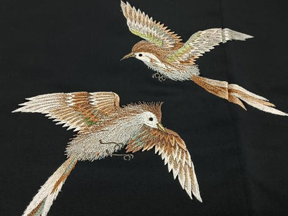 平和屋着物＃羽織　総刺繍　飛鳥文　黒地　金銀糸　正絹　逸品　CABH3301ua