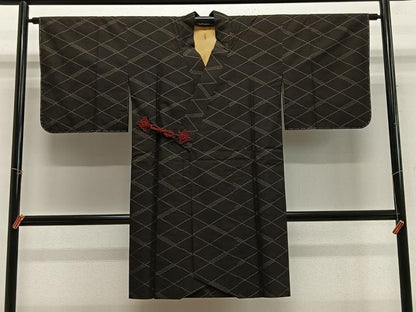 平和屋着物＃道中着　本場大島紬　菱文　ロング丈　正絹　逸品　未使用　CABH3305ua
