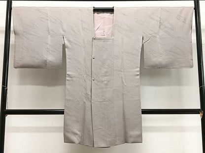 平和屋着物＃道行コート　流水地紋　薄梅鼠色　ロング丈　正絹　逸品　CABH3339ua