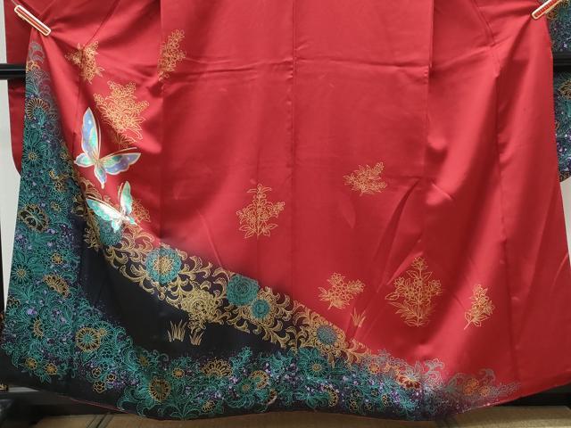 平和屋着物●豪華振袖　花蝶文　暈し染め　金彩　正絹　逸品　CABH3607th