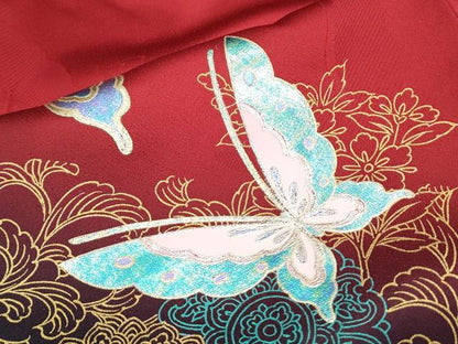 平和屋着物●豪華振袖　花蝶文　暈し染め　金彩　正絹　逸品　CABH3607th