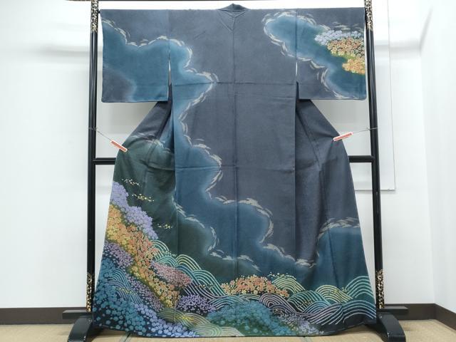 平和屋着物●訪問着　泥染め　重ね絞り　舞花文　暈し染め　金通し地　正絹　逸品　CABH3619th