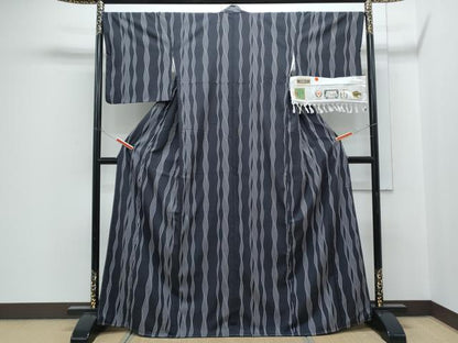平和屋着物●結城紬　立涌文　証紙付き　正絹　逸品　CABH3629th