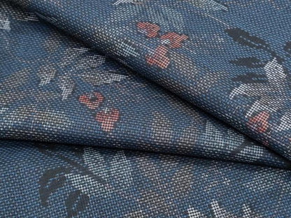 平和屋着物●本場大島紬　9マルキ　草花文　正絹　逸品　CABH3674th