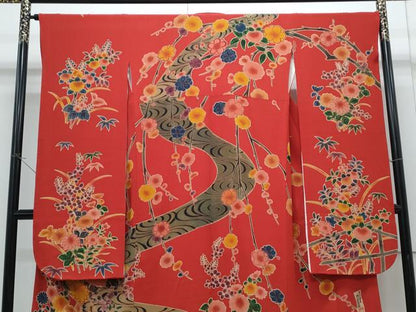 平和屋着物●宮内庁御用達　赤城右堂　豪華振袖　流水草花文　鬼しぼ縮緬　正絹　逸品　CABH3676th
