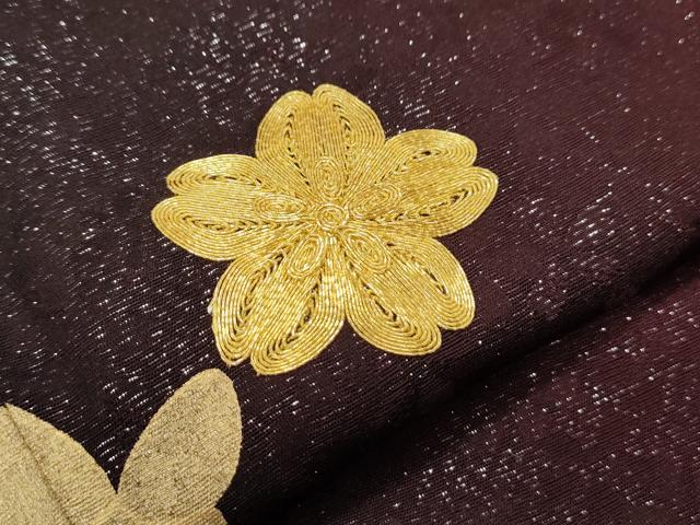 平和屋着物●豪華振袖　駒刺繍　舞蝶文　暈し染め　銀通し地　やまと誂製　正絹　逸品　CABH3706th